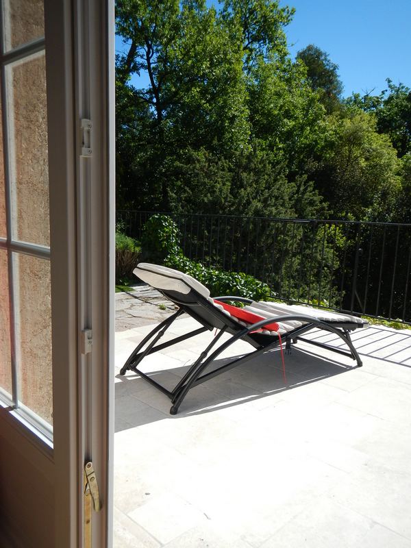 Air Conditioned holiday rental villa with pool Saint Raphael Var south France.