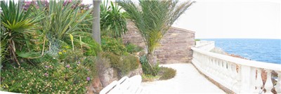 Location villa Anthéor Saint Raphael Var Côte
d'azur. WIDTH=
