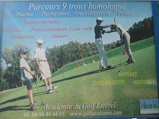 Golf Esterel golf Valescure golf Acad&eacute;mie Saint Raphael Var,Location vacances bord de mer Agay Var.